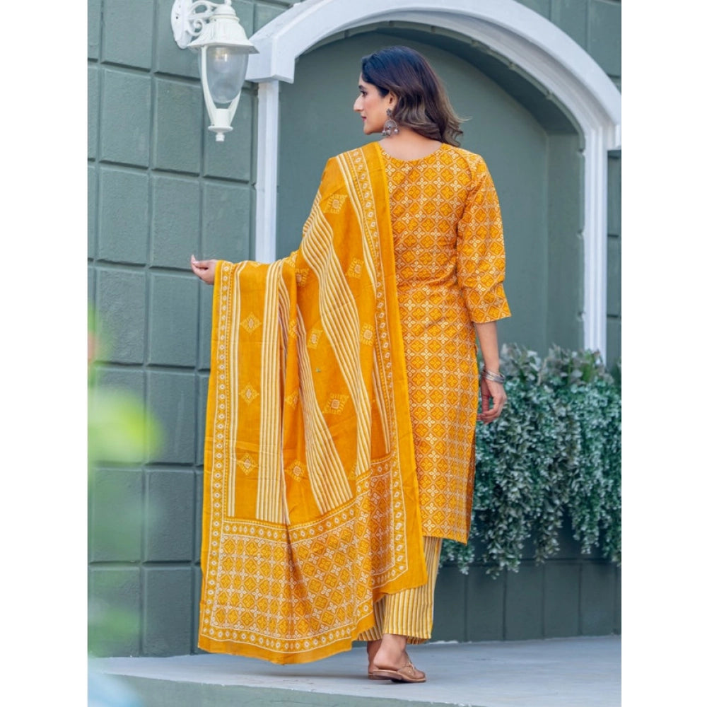 Women's Cotton Blend Printed Kurti With Pant Dupatta Set (Yellow)