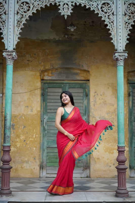 Aangan Rang Scarlet Mul Cotton Saree with Zari Eleganc-1