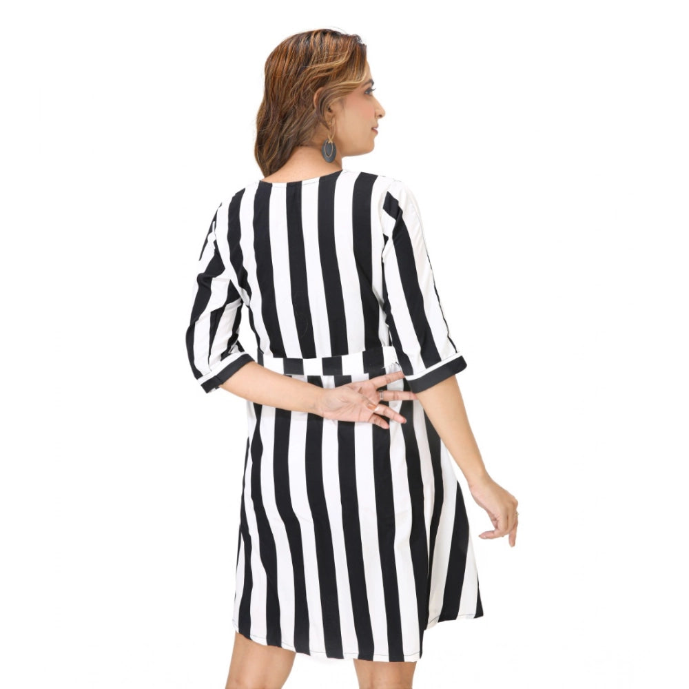 Women's Crep Striped Short Sleeve Dress (Black-White )