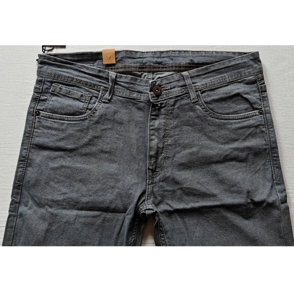 Men's Cotton Blended Solid Tapered Jeans (Grey)