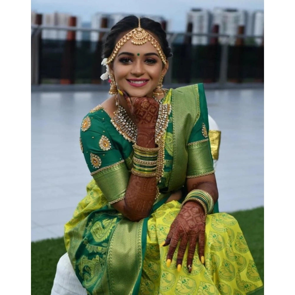 Women's Litchi silk Printed Saree With Unstitched Blouse (Light Green)